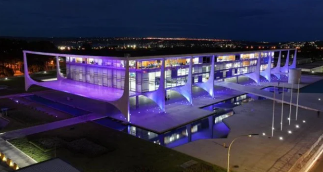 Agosto violeta e visita ao Palácio do Planalto
